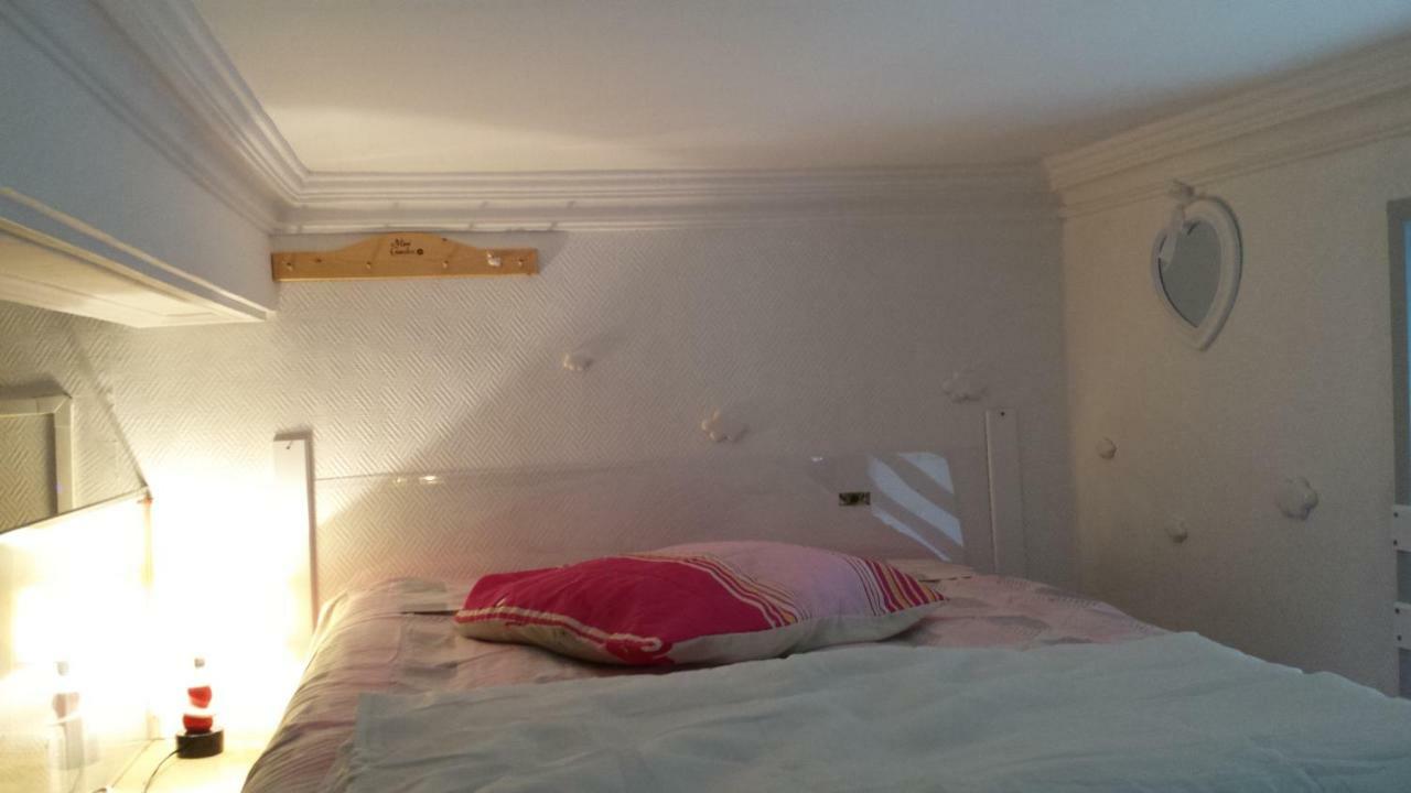 Coquet Studio En Mezzanine Nuit Pour 2 Personnes Saint-Girons (Ariege) Exterior foto